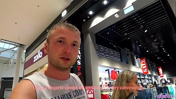 Teen Teen shows off - hot