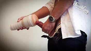 Mec francais RENTRE DU TAF et te BAISE comme UNE SALOPE (INSULTES &amp_ JOI FR)