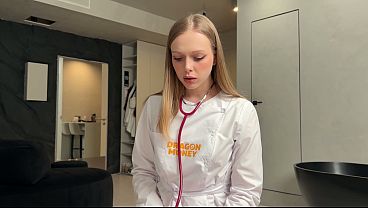 Sexy big_ass Teen enjoys herself